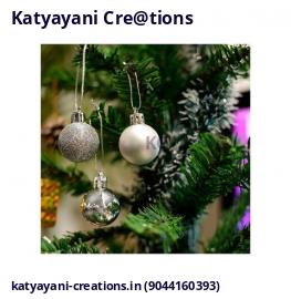 Christmas Ball Hangings (Pack of 12)