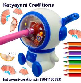 Robot Astronaut Mechanical Pencil Sharpener | Fun & Functional Desk Accessory