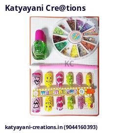 Creative Nail Art Kit – Unleash Your Inner Artist