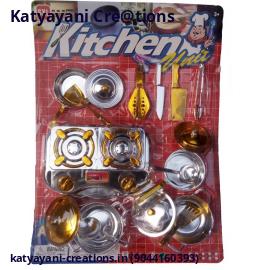 Golden Kitchen
